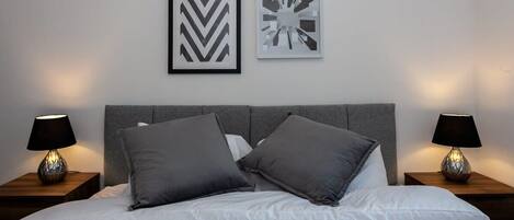 1 chambre, fer et planche à repasser, Wi-Fi, draps fournis