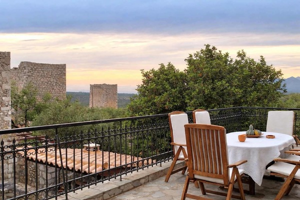 Mountain view terrace, perfect for morning coffee or sunset dinners. Only 6km away from Mezapos Beach!