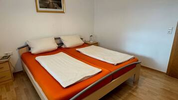 2 Schlafzimmer, Bügeleisen/Bügelbrett, WLAN, Bettwäsche
