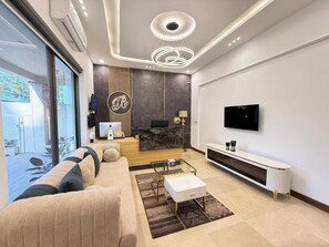 Lobby - Rhodium Hotel ONE (Islamabad)