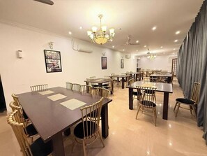 Restaurant - Rhodium Hotel ONE (Islamabad)