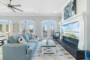 TV - Heated private pool and pickleball court, elevator, pets, and more (Gulf Shores)