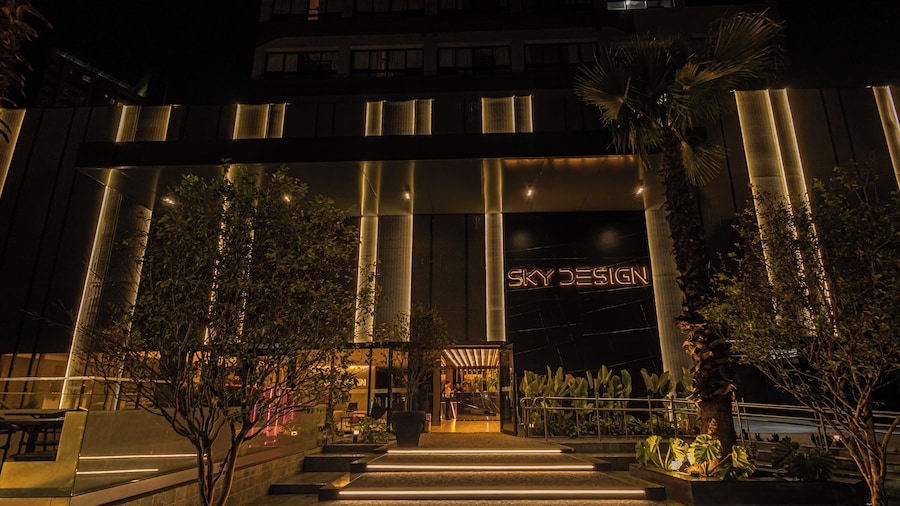 Sky Design Residence