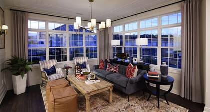 Landing | Stunning 2BD, Gym, Pool