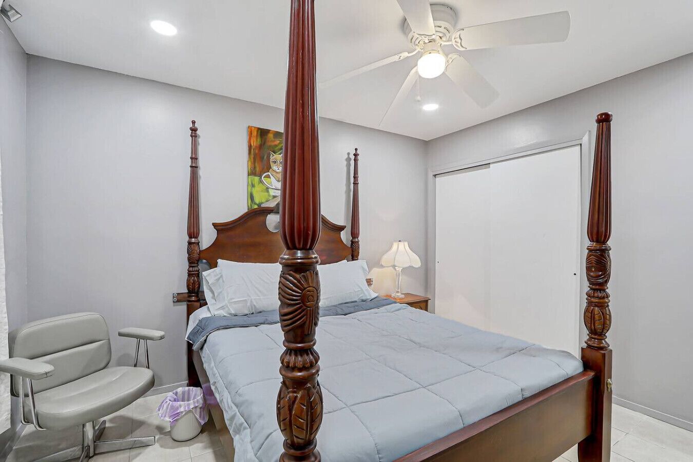 デスク、アイロン / アイロン台、旅行用ベビーベッド、WiFi