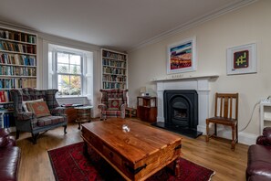 TV, fireplace, DVD player