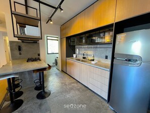 Private kitchen - Apt w/ Barbecue 650m From the Lagoon Ruh0109 (Florianópolis)