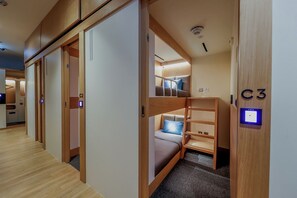 Free WiFi - Sleepover Doha North Node - Gate C40 (Doha)