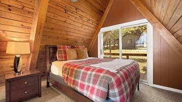 7 habitaciones, tabla de planchar con plancha, cuna de viaje y wifi