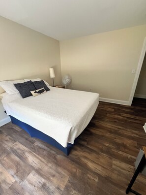 Room - 3BR/2BA-5 min. to beach/town (Old Orchard Beach)