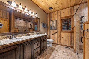 Shower, hair dryer, towels - Aska Adventure | Mtn Views | Hot Tub | Playground (Blue Ridge)