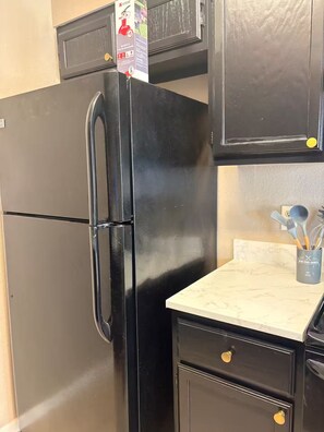 Interior - Serene under the trees pet friendly haven (San Angelo)