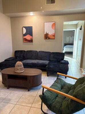 Living area - Pet friendly Boho-chic paradise (San Angelo)