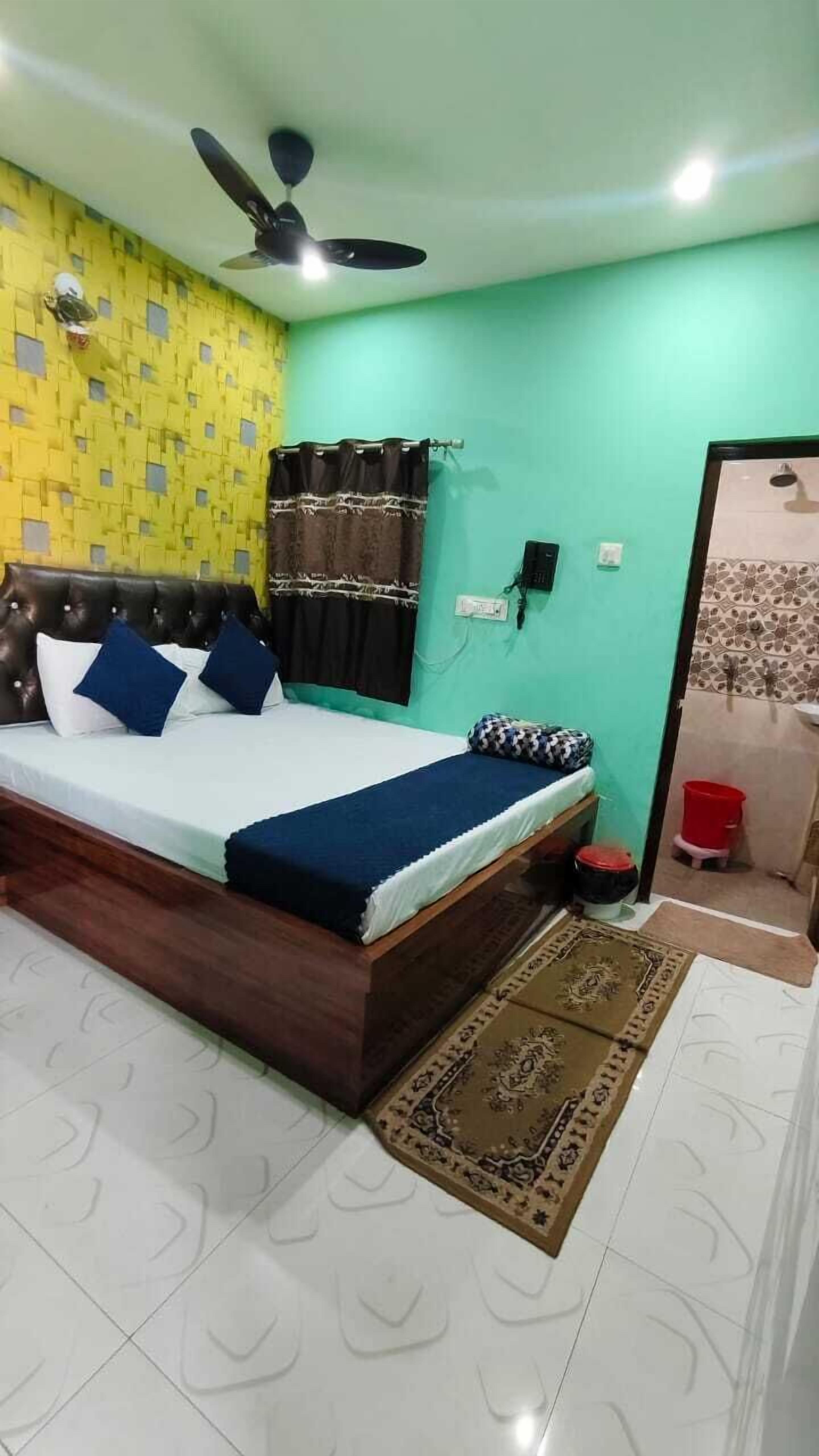 Deluxe Room | Free WiFi