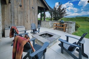 Terrace/patio - Teton Homestead: Teton View Ranch + Bar + Hot Tub (Tetonia)