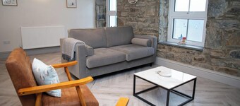 Bay View, New Quay - Two Bedroom Cottage, Sleeps 4