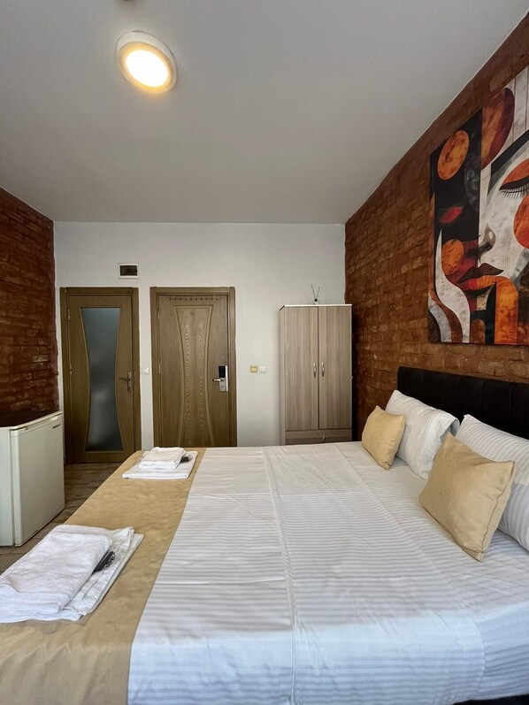 Superior Studio Suite | In-room safe, blackout drapes, soundproofing, iron/ironing board - Taksim Dolunay Suites (İstanbul)