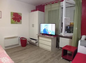Căn hộ (Apartment Ilica - Studio Apartment) | Khu phòng khách