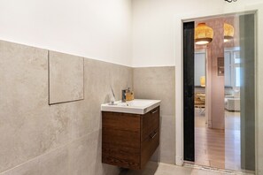 Shower, hair dryer, towels - Cosy Apartment Wedding (Berlin)