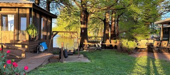 Tranquility Base II: Lakeside Get a Way on Reelfoot Lake ! Sleeps 4-6