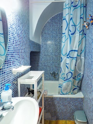 Hair dryer, towels - Las Terracitas Apartment by Hello Homes Sitges (Sitges)