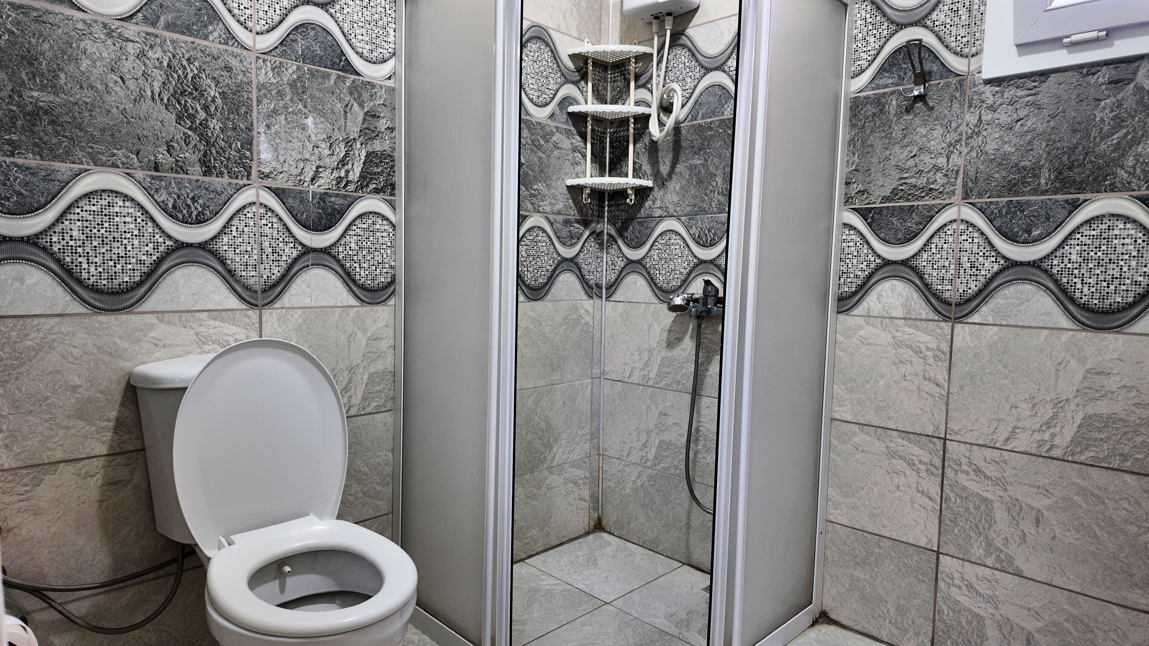 Studio – comfort, balkong, fjellutsikt | Bad | Hårføner, håndklær, såpe og sjampo