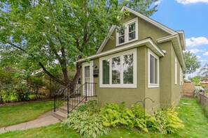 House (3 Bedrooms) | Exterior - Musee Northeast (Minneapolis)