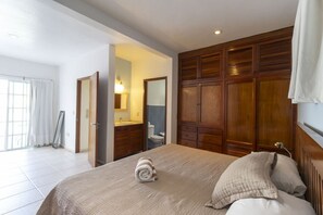4 chambres, Wi-Fi gratuit, draps fournis