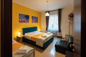 WiFi, bed sheets - Pied à terre Relaxation. A spacious apartment in the historic center of Verona. (Verona)
