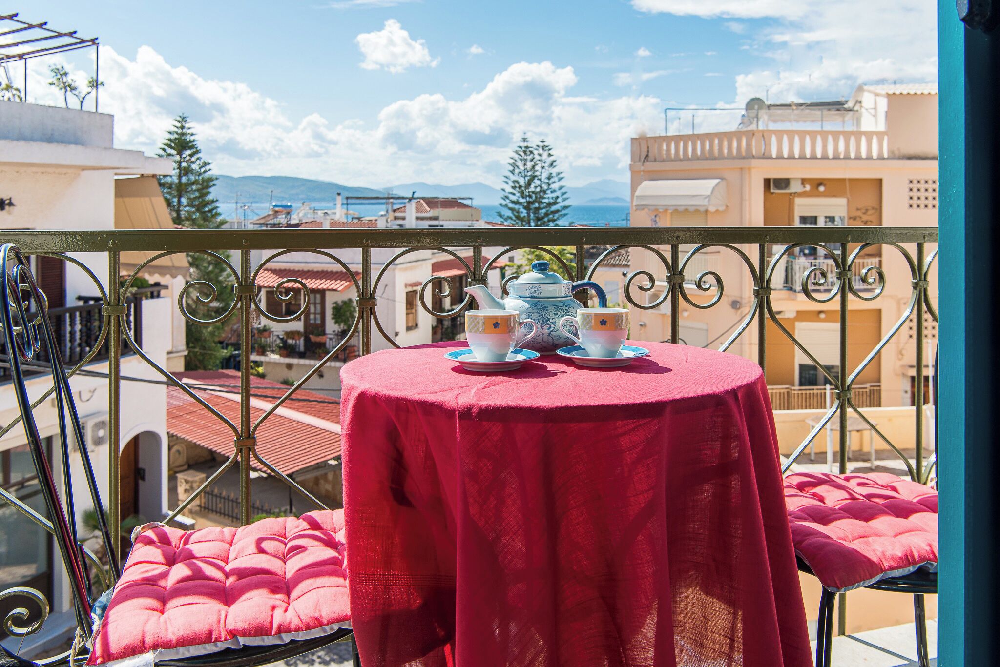 Apartament Comfort, pati, vistes al pati | Sala d'estar