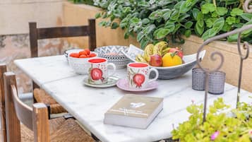 舒适公寓, 露台, 庭院景观 | 露台