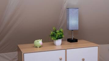 Tienda de campaña romántica, vista al jardín | Wifi gratis