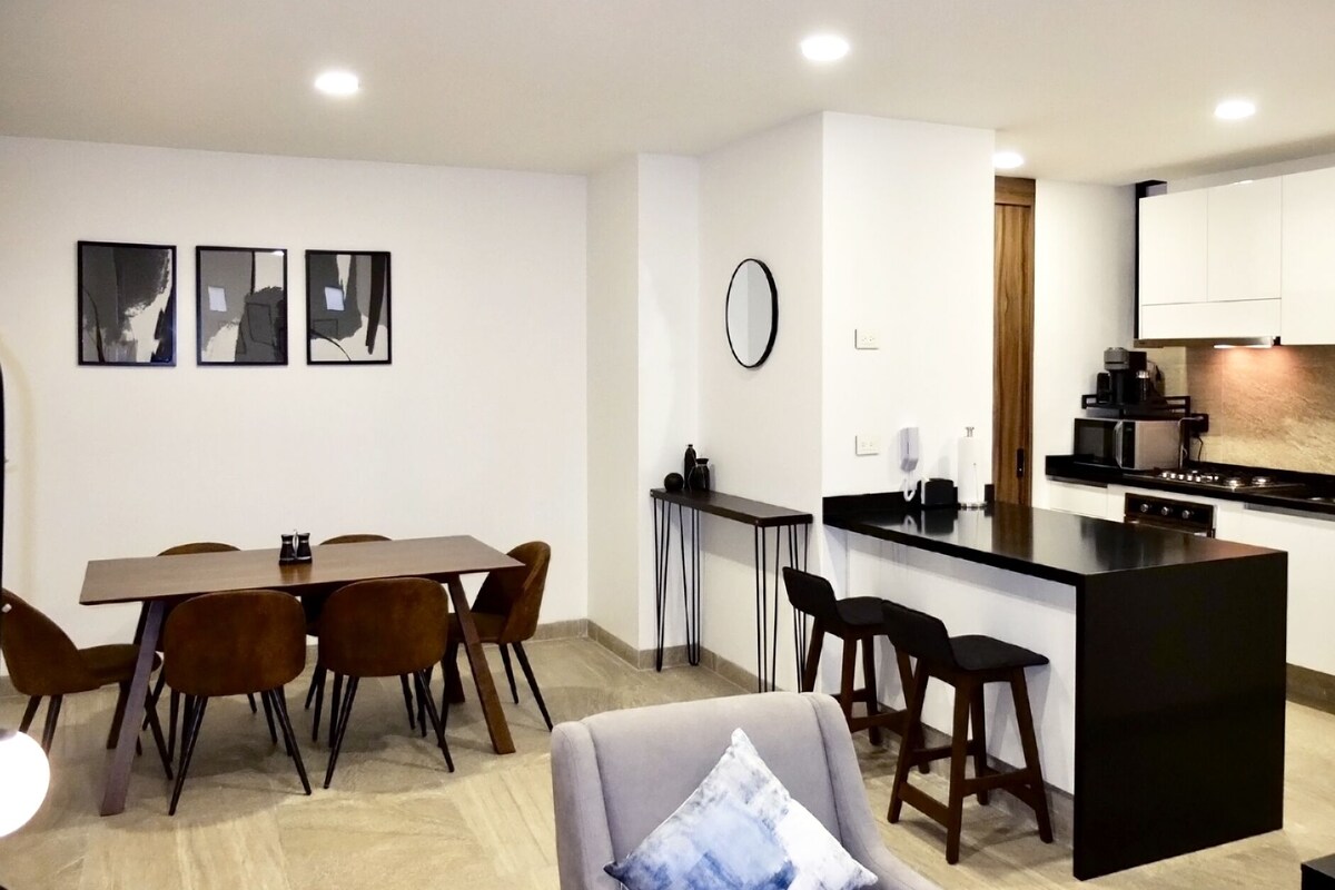 Apartment, 2 Bedrooms | Ruang makan