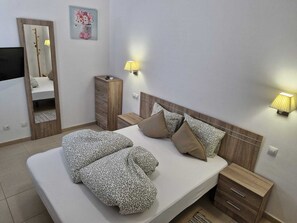 1 bedroom, iron/ironing board, WiFi, bed sheets - "Bei Geli "the quietly located apartment very close to the beautiful Puerto de Mogan (El Cercado)