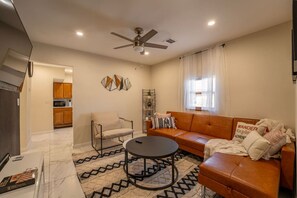 Living area - Cozy Modern Stay - Walk to West Point & Main St! (Highland Falls)