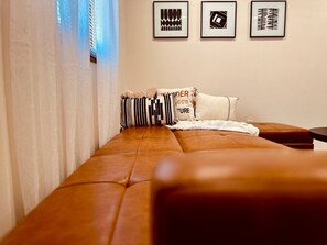 Interior - Cozy Modern Stay - Walk to West Point & Main St! (Highland Falls)