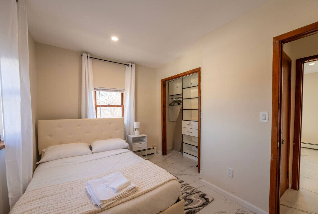 熨斗/熨衫板、可攜式嬰兒床、Wi-Fi、床單