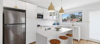The Pearl by Book Jervis Bay A Fresh, Modern Family Retreat in Old Erowal Bay