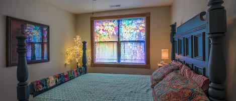 Silitysrauta/-lauta, Wi-Fi, vuodevaatteet, pääsy pyörätuolilla