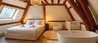 Villa Eden country gite with pool table and table soccer!