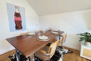 Dining - OceanEscape - part of the HolidayEscapes collection (Timmendorfer Strand)