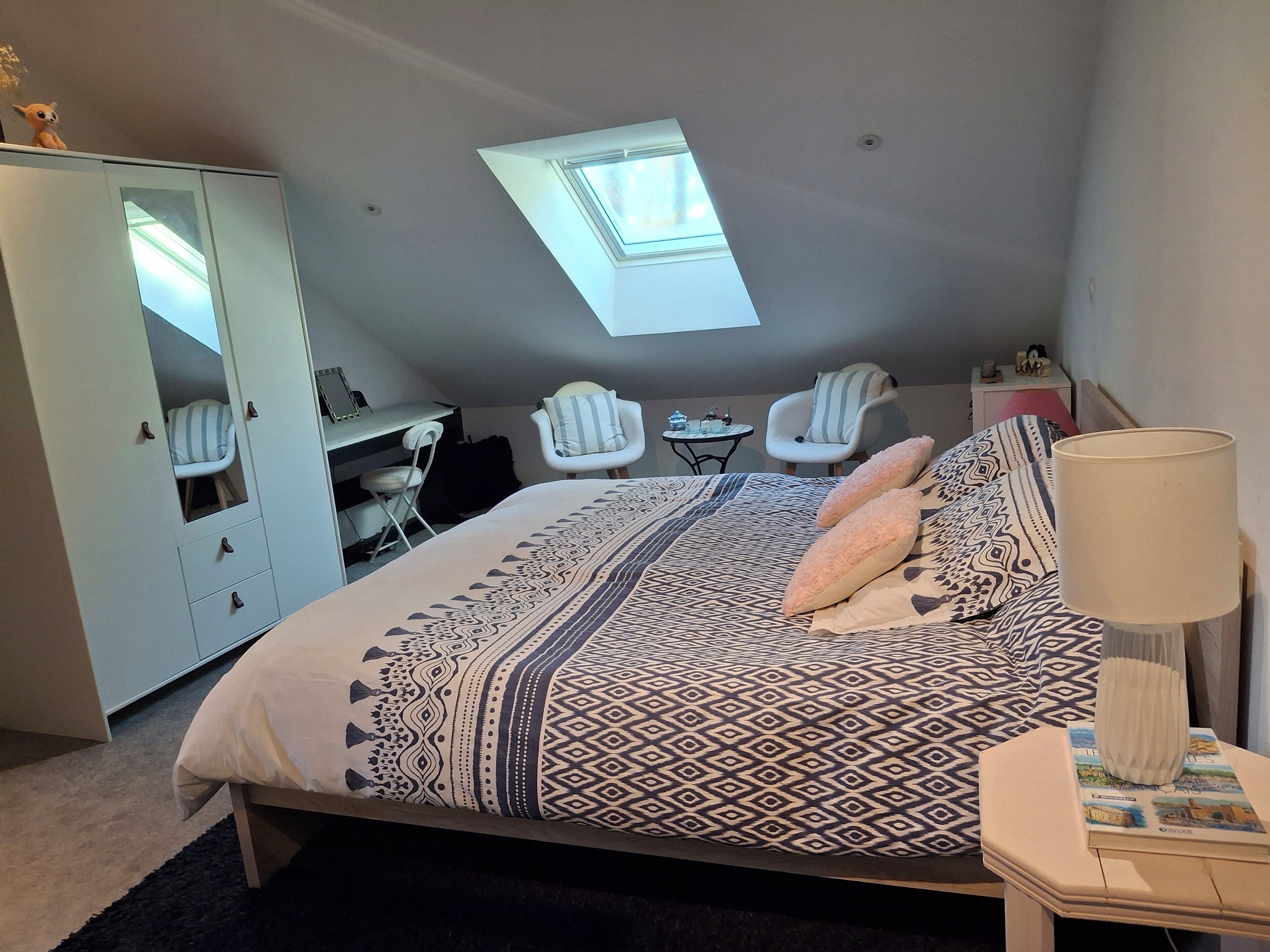 Bügeleisen/Bügelbrett, WLAN, Bettwäsche