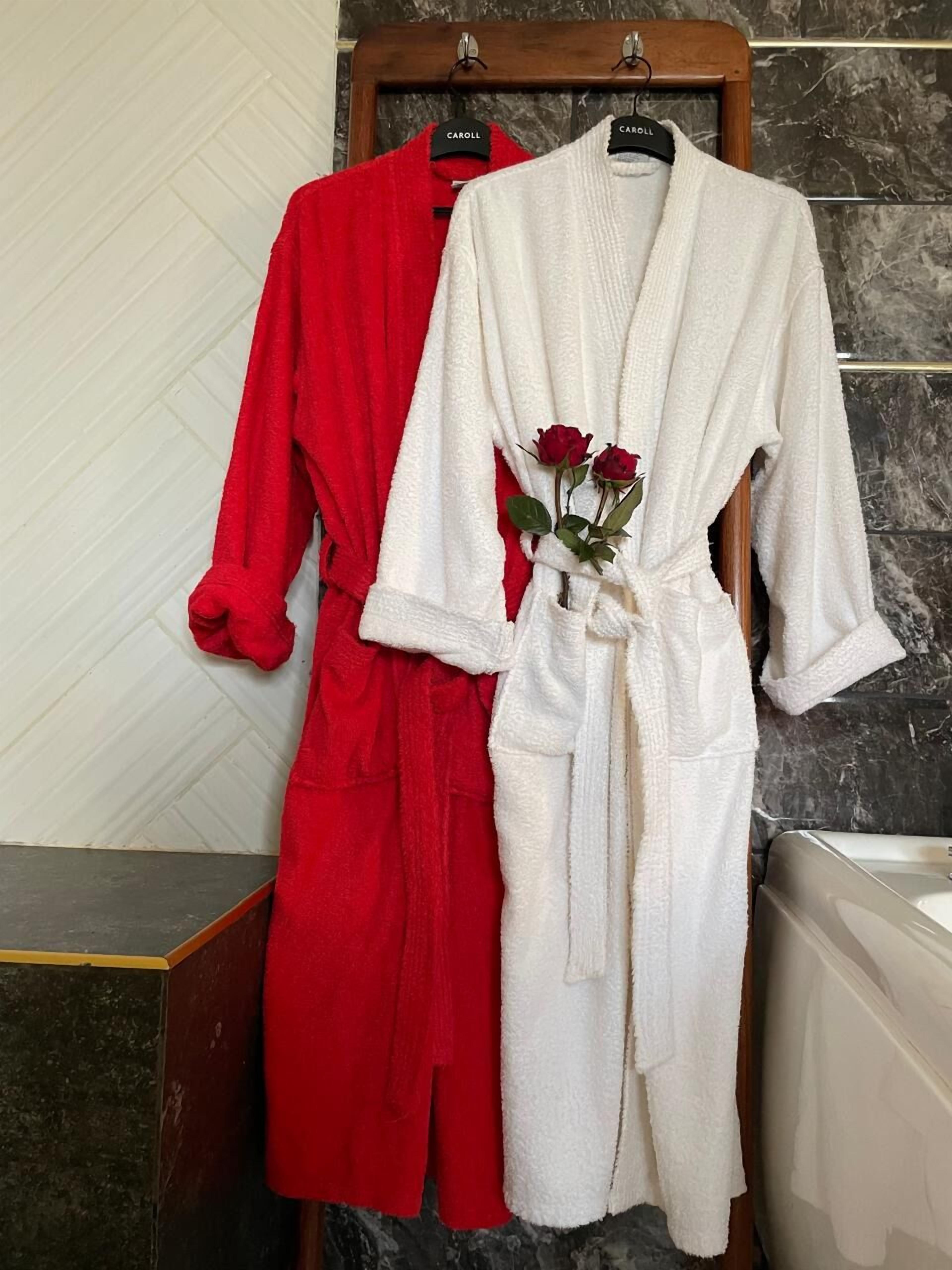 Double Room, Balcony, Garden View | Bathroom | Slippers