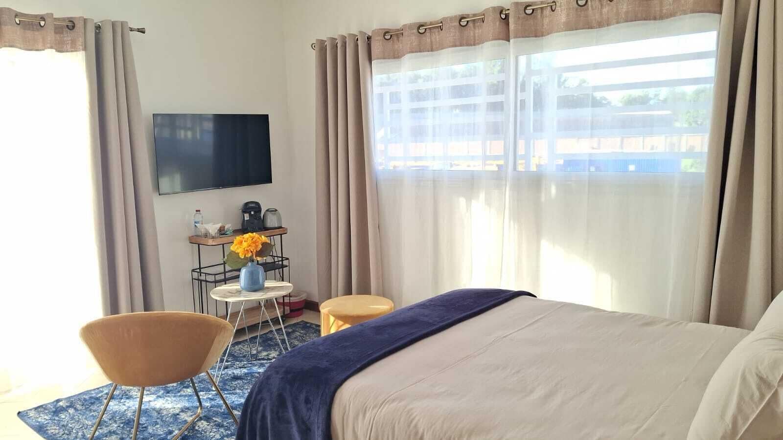 In-room safe, iron/ironing board, free WiFi, bed sheets