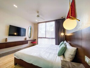 Apartamento de lujo, 1 habitación, balcón, vistas a la ciudad | Cortinas opacas y wifi gratis