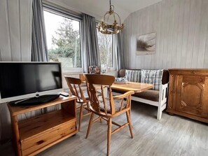 Living area - Vacation apartment Fuchsbau_OG Li (Nebel)