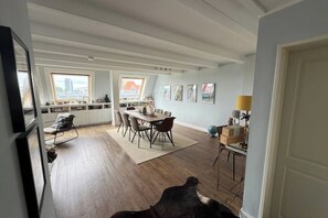 Interior - City Residence H14 - prime location (Hamburg)