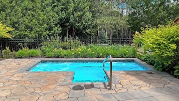 ์์ฆ๋ณ๋ก ์ด์๋๋ ์ผ์ธ ์์์ฅ