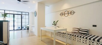 Wink Hill House 1 Patong Beach 4 Rooms