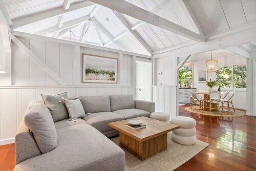 Modern Organic 3BR Oasis w/ Creek&Near State Park